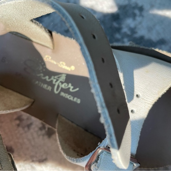 Salt water shoes size 8 - Picture 9 of 10